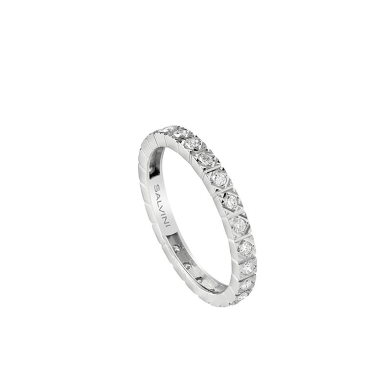 Gioielli oro bianco e diamanti sale